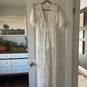 Honeypunch White Lace Romper Size Small